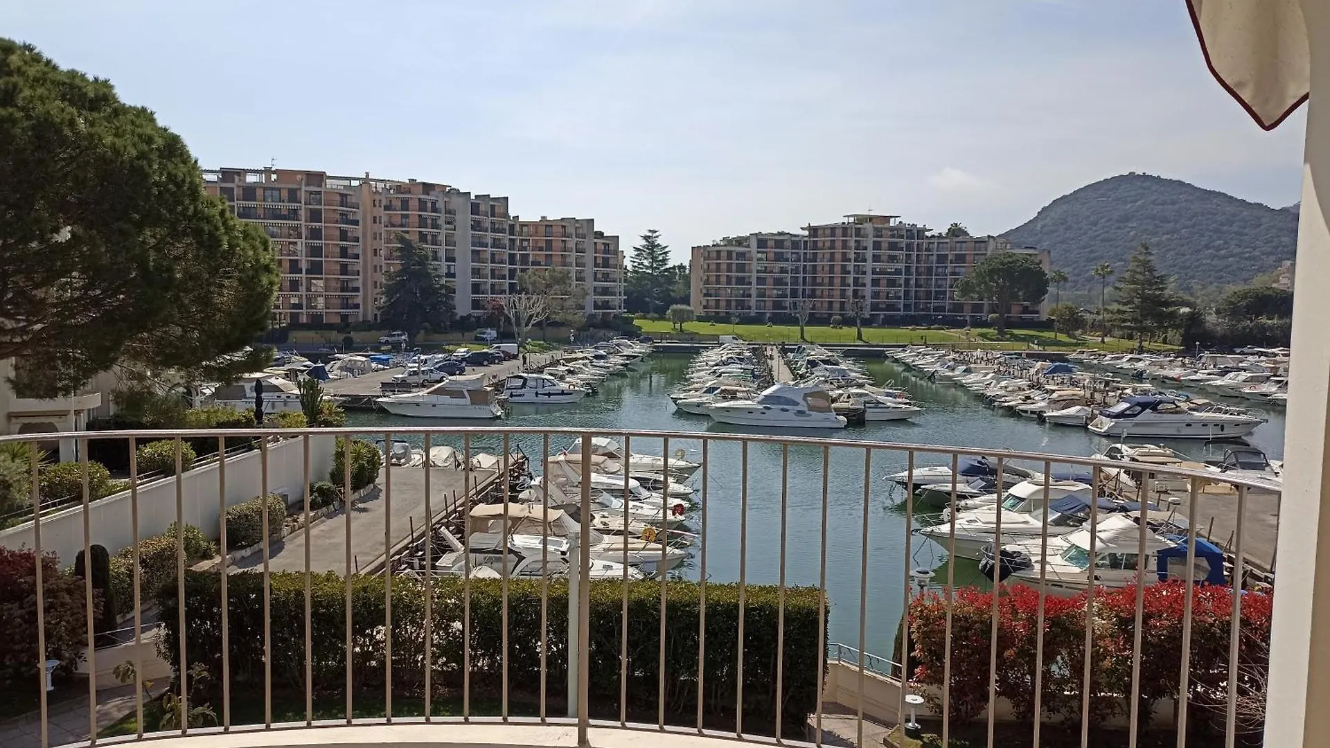 F3 Ile Marina Mandelieu La Napoule Lejlighed 0*,  Frankrig